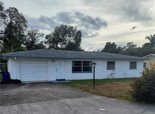 223 Lakeview Dr, North Fort Myers, FL 33917