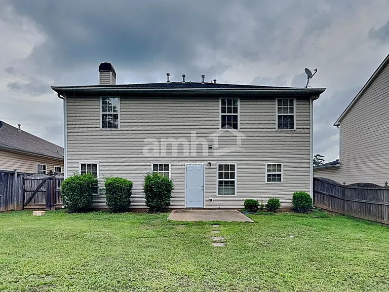 1610 Thornwick Trce — Photo 21