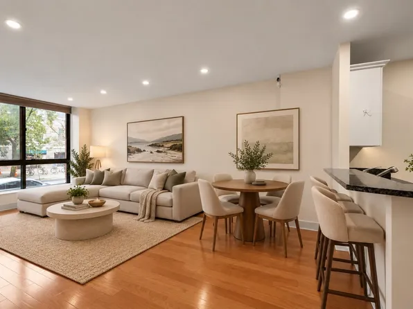 42 8th St APT 1104, Charlestown, MA 02129