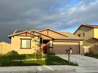 29318 Marblewood Ct, Winchester, CA 92596