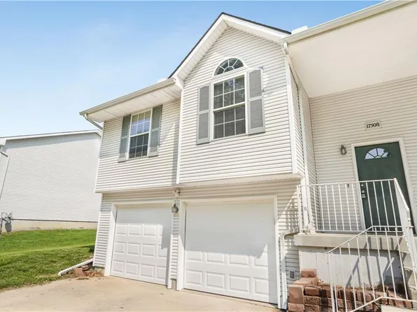 17508 E Susquehanna Dr, Independence, MO 64056