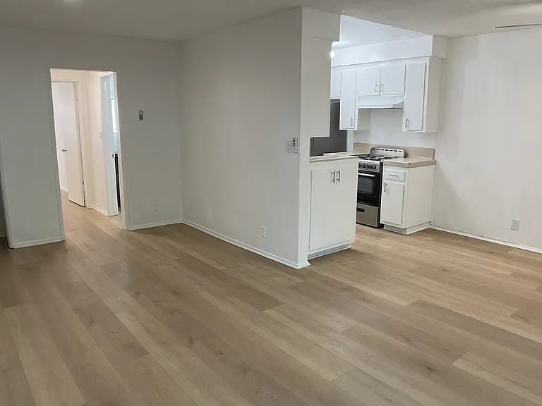 6561 Fulton Ave #5 — Photo 8