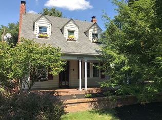 590 Garden Rd, Columbus, OH 43214