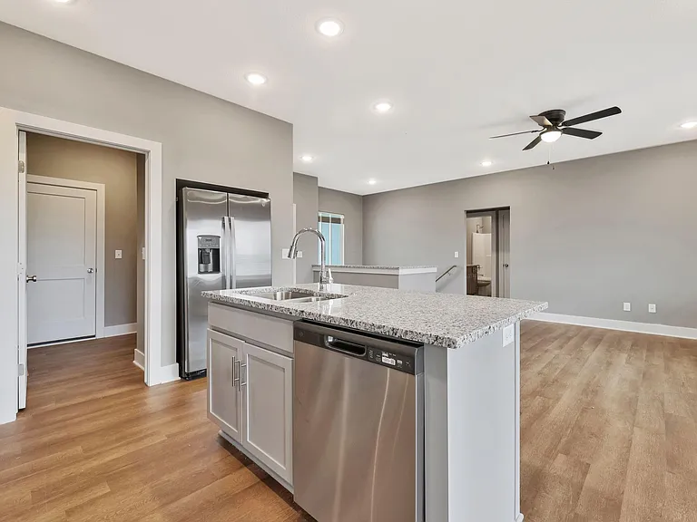 4617 S Doris Ct — Photo 12