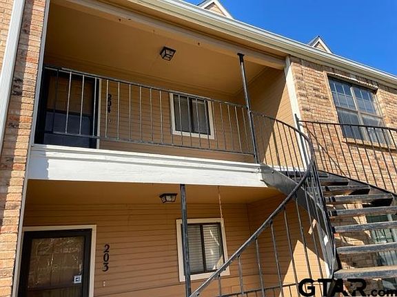 2nd image of 400 S Town Dr #204