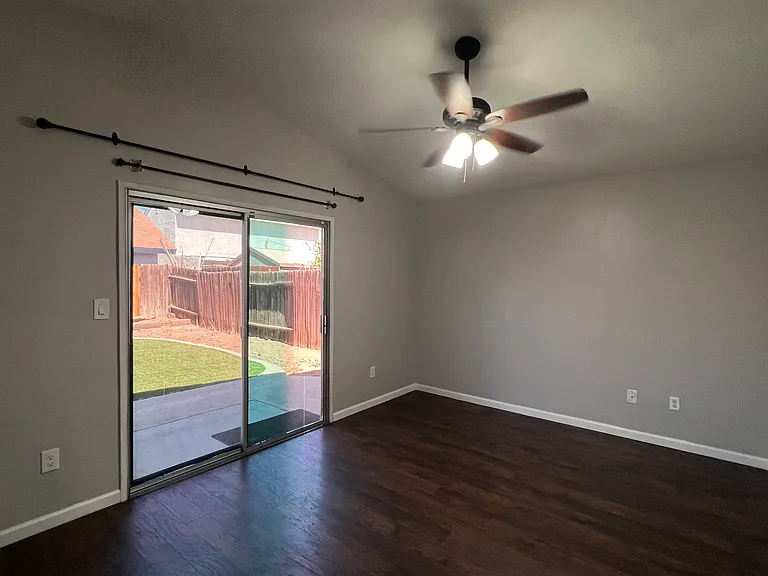 3901 Starwood Ln — Photo 8