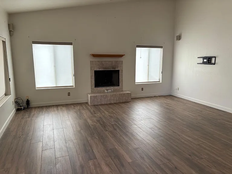 43003 N Old Mine Rd — Photo 26