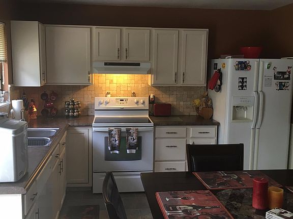 2nd image of 254 Merravay Dr