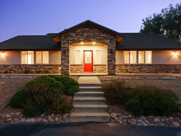 25215 Oakana Rd, Ramona, CA 92065