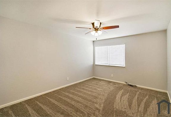 5th image of 813 W 14th St