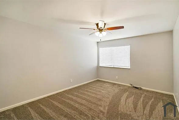 813 W 14th St — Photo 5