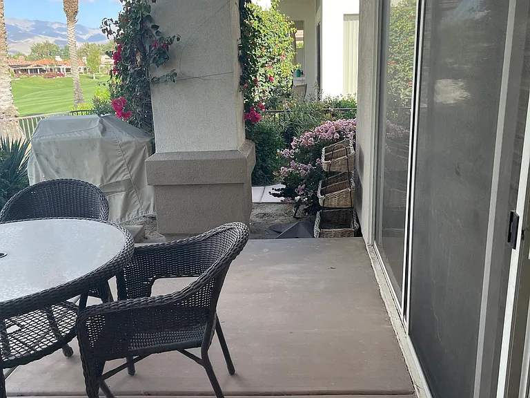 392 Desert Holly Dr — Photo 28
