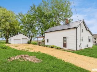 907 Main St, Delmar, IA 52037