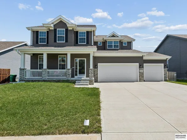 8059 N 173rd St, Bennington, NE 68007