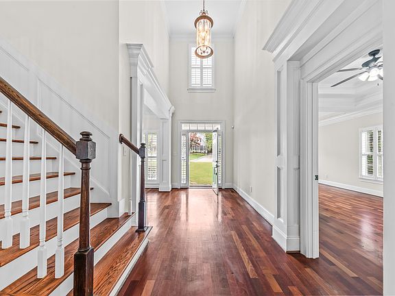 4th image of 962 Saye Creek Dr