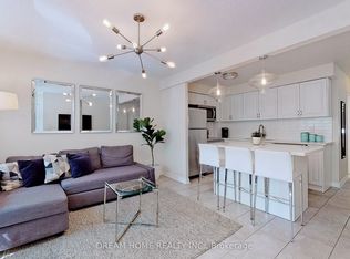 61 Cameron St APT B, Toronto, ON M5T 2H1