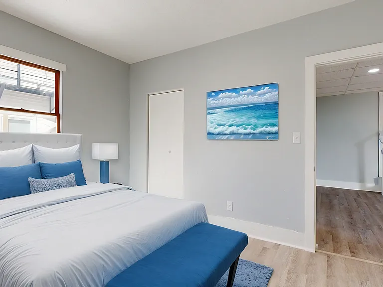 7 Island Ave #A — Photo 4