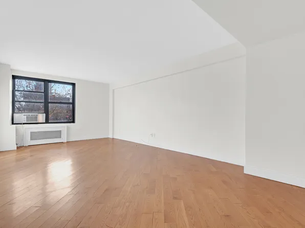 99 Lafayette Avenue image 1 of 5