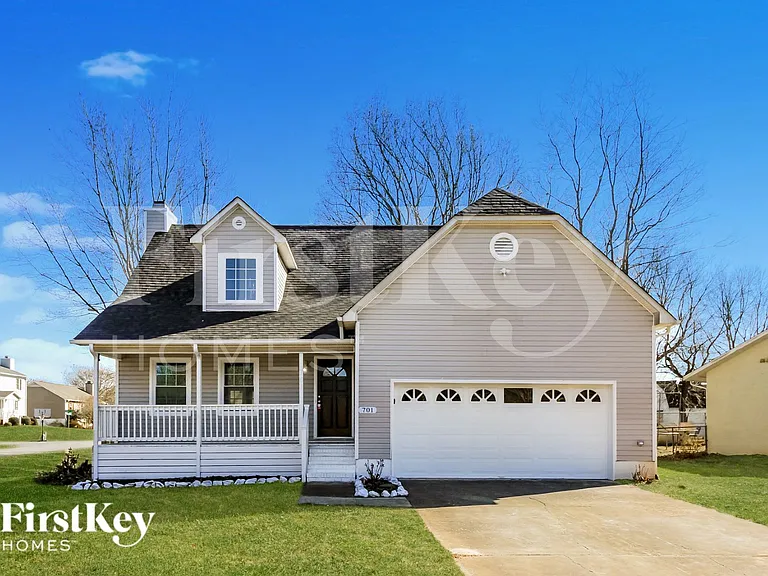701 Hampton Way Dr — Photo 1