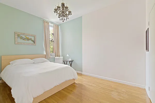 Rented by Corcoran | media 2