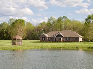 5495 Grassy Rd, Carbondale, IL 62902