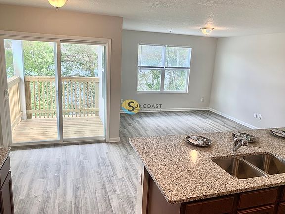 5th image of 9248 Western Way #92484