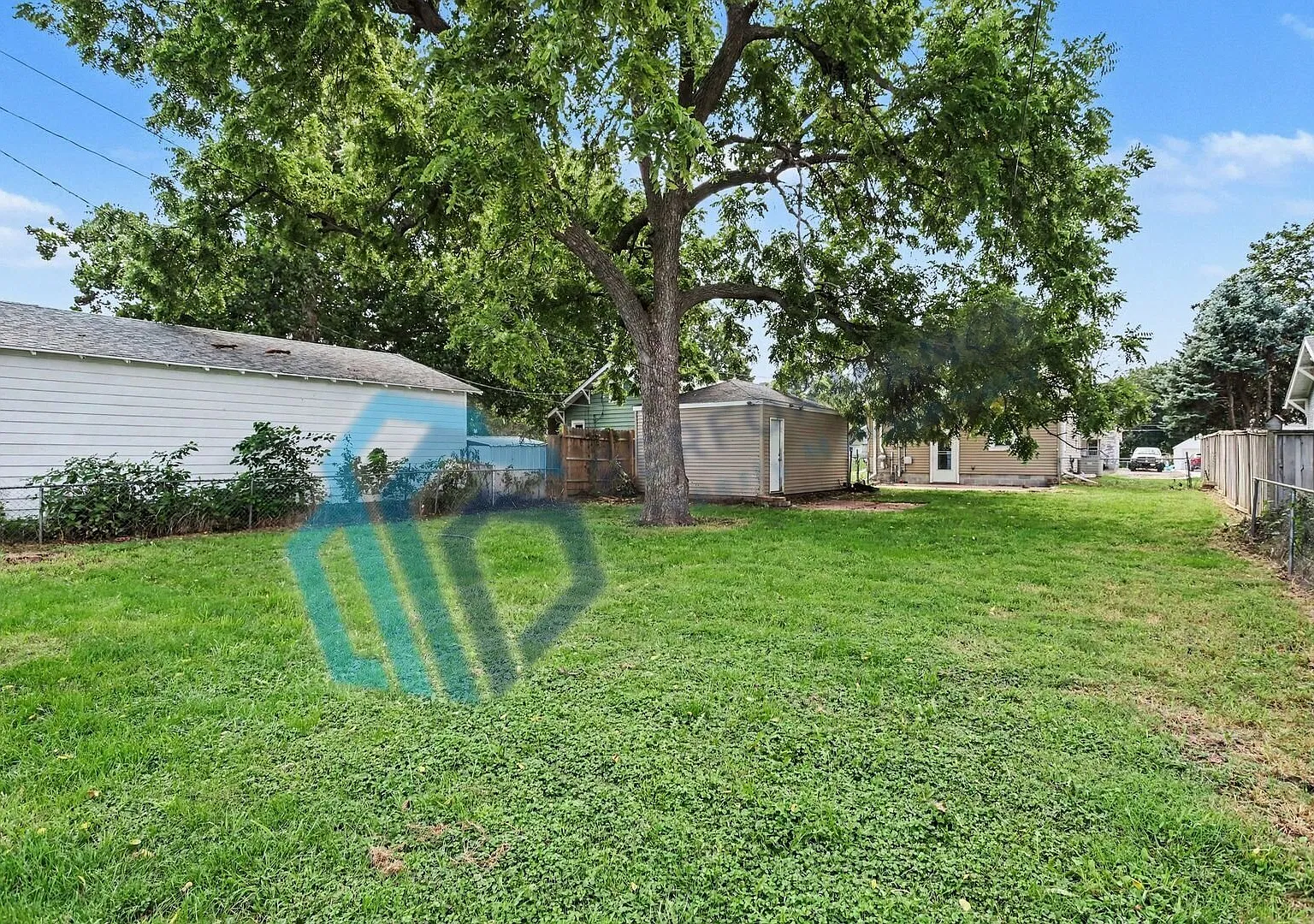 3 bedroom, 2 bath in NE Lincoln — Photo 1