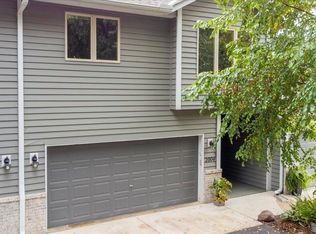 2004 Lincoln St S, Northfield, MN 55057