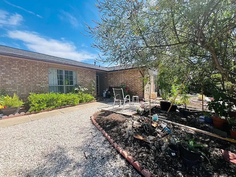 9107 Mobile Bay St #3 — Photo 8