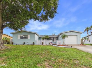 1865 Ixora Dr W, Melbourne, FL 32935