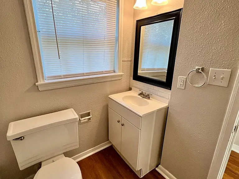 734 Donaldson Ave — Photo 21
