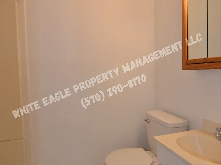 208 Olyphant Ct #A — Photo 19