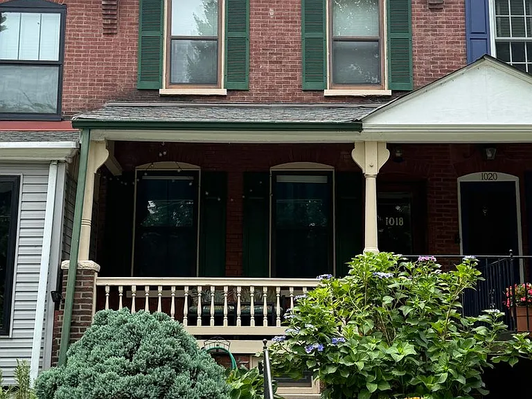 1018 Wawaset St — Photo 1