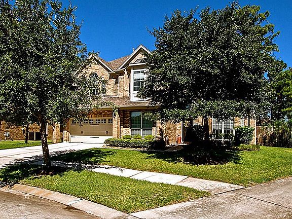 2nd image of 13815 Lake White Rock Dr