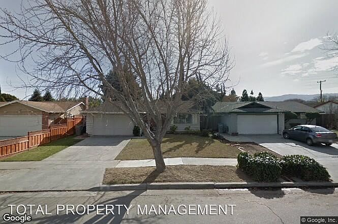 1st image of 764 Wedgewood Dr
