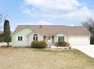 N1618 S Main St, Fort Atkinson, WI 53538