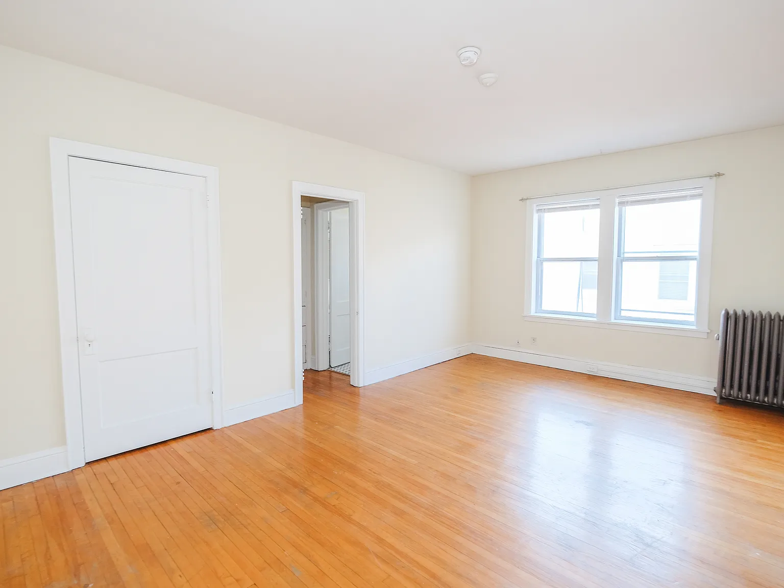 James Apartments | 2886 — Photo 2