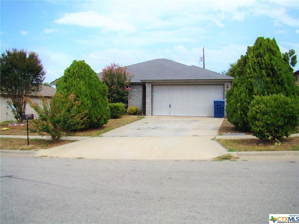 1st image of 206 Mesquite Cir