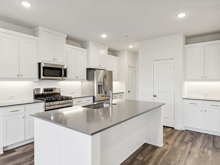 3765 Pierce Ln — Photo 7