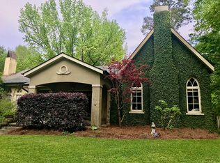 1466 Saint Mary St, Jackson, MS 39202