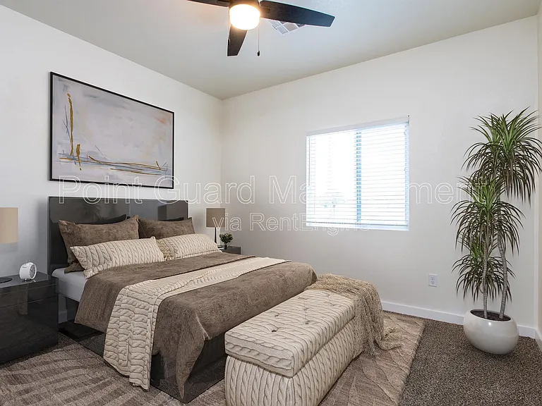 2885 N Oliver St — Photo 43