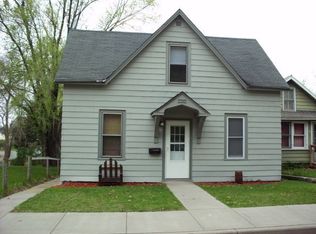 736 N Barstow St, Eau Claire, WI 54703