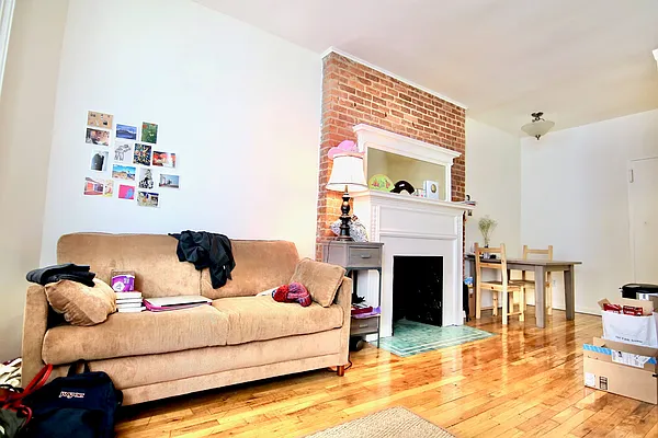 Rented by JK Dansar Corp | media 21