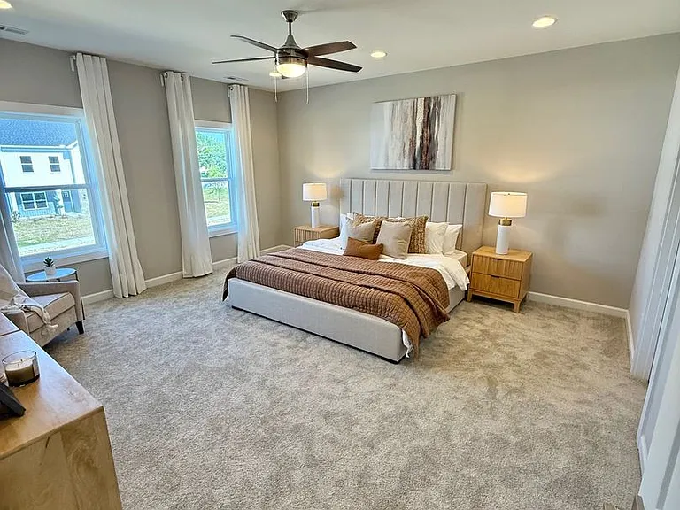 8041 Joy Crossing Ln — Photo 15