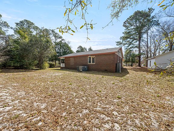 3rd image of 102 Sunnyvale Drive