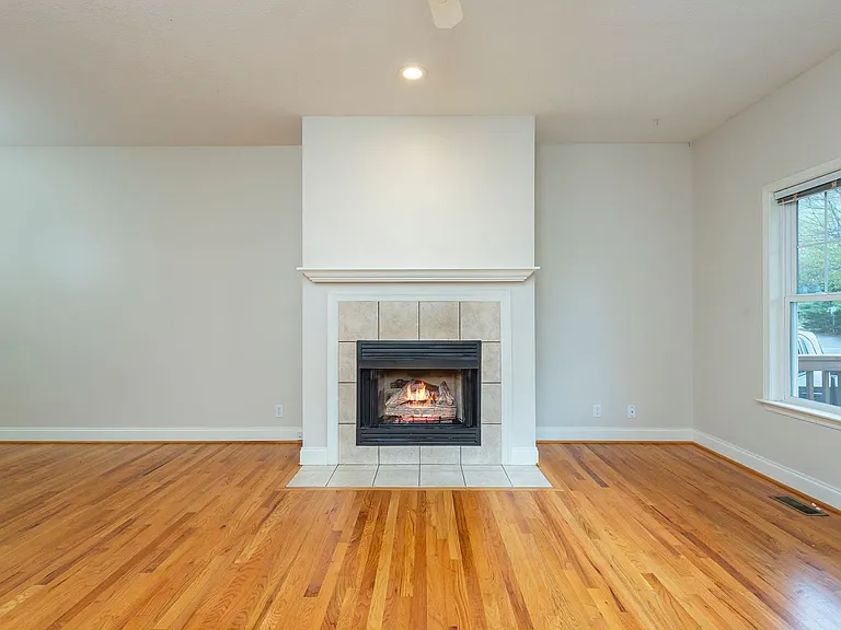 3 Teresa Way — Photo 13
