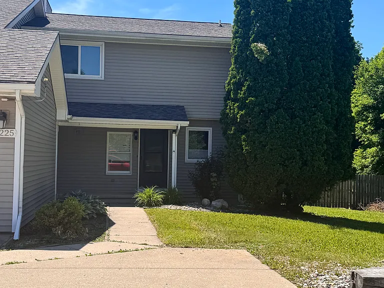 1225 Elmwood Rd #1 — Photo 1