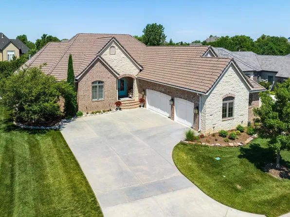 2021 N Veranda Cir, Wichita, KS 67206