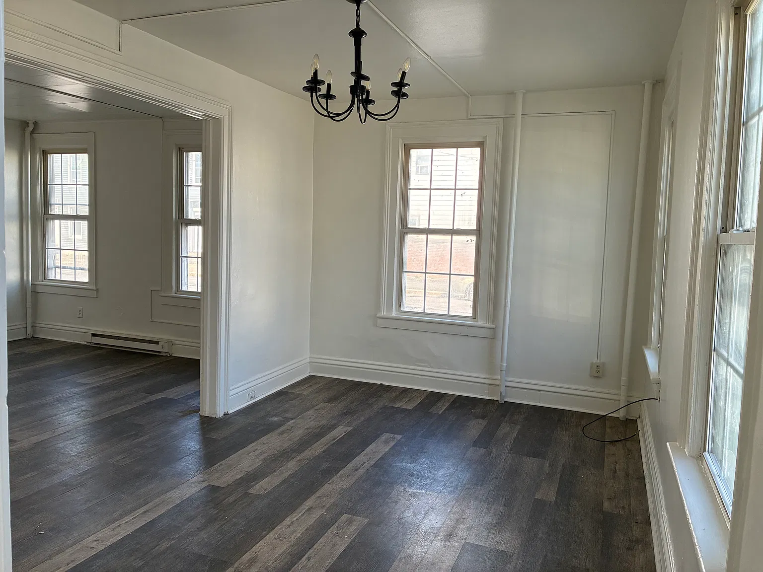 2 bed, 1085 sqft, $1,450 — Photo 2