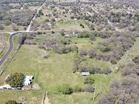 5th image of 3314 Jay Bird Ln
